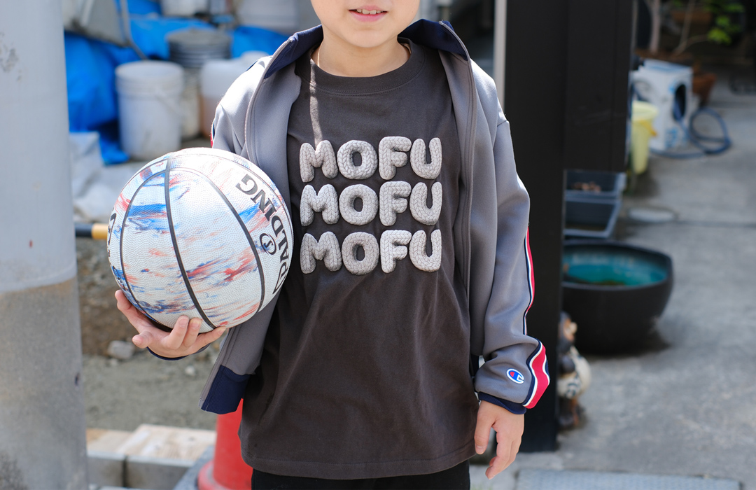 毛糸ぬいぐるみ風MOFUMOFUtシャツ